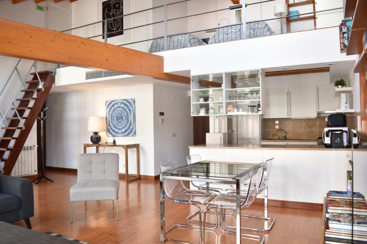 Architect-Designed Loft In A Historic Hilltop Neighborhood リスボン エクステリア 写真
