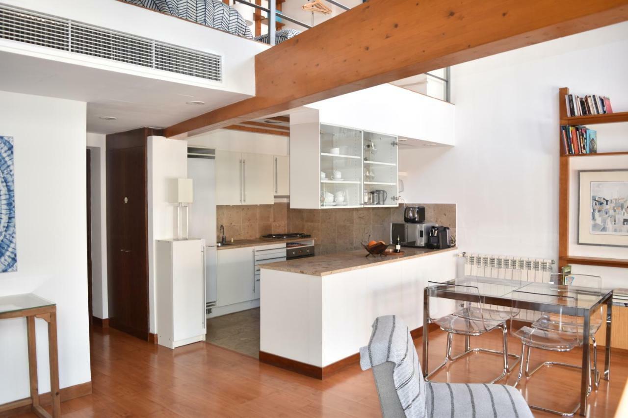 Architect-Designed Loft In A Historic Hilltop Neighborhood リスボン エクステリア 写真