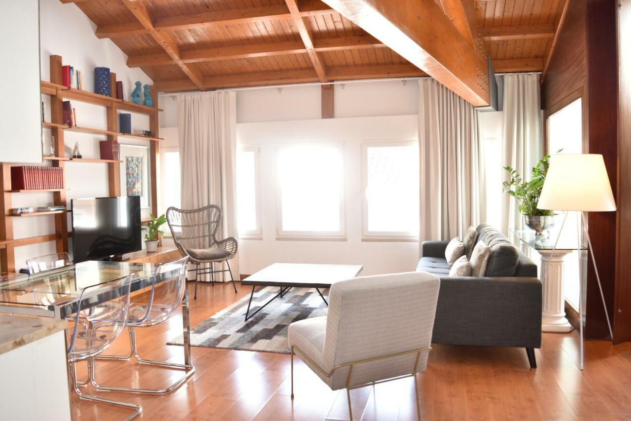 Architect-Designed Loft In A Historic Hilltop Neighborhood リスボン エクステリア 写真